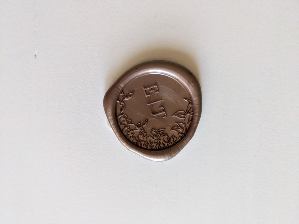 Lena Monogram Wax Seals - Customer Photo From Elizabeth Raybould